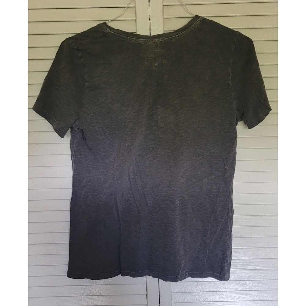 Time and Tru Gray T-Shirt Comfortable  Casual Classic for Everyday Wear